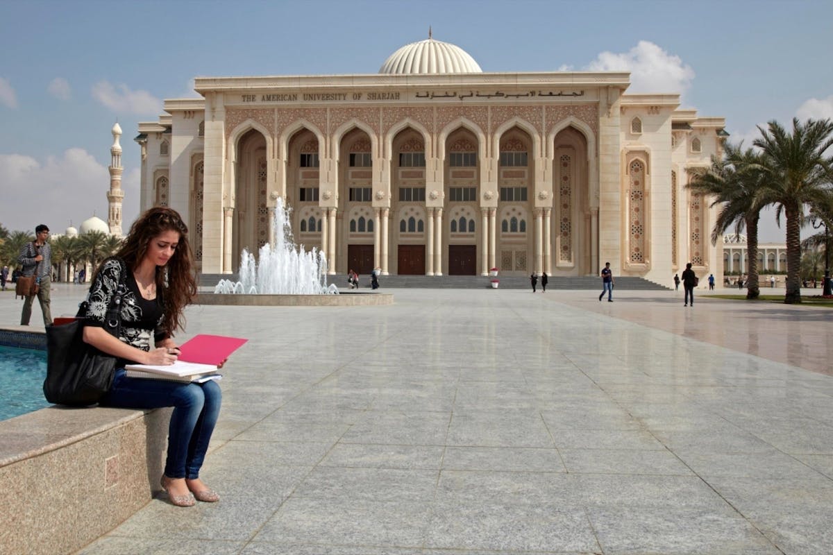 Sharjah University Deploys Blockchain Technology for Academic Purposes Featured Image
